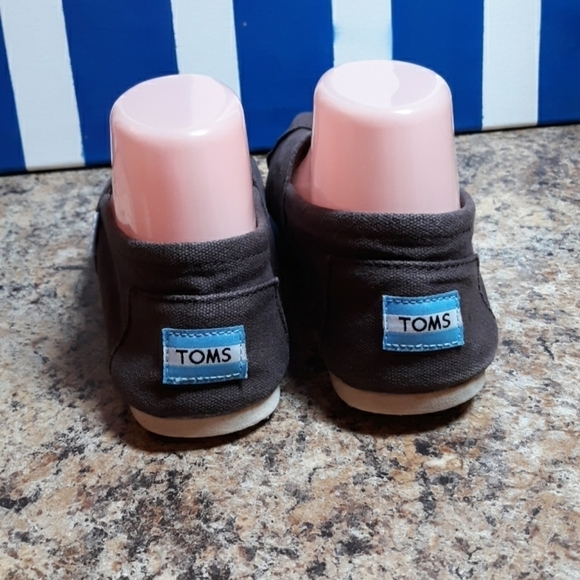 Tom's 8.5 brown canvas - Picture 4 of 6